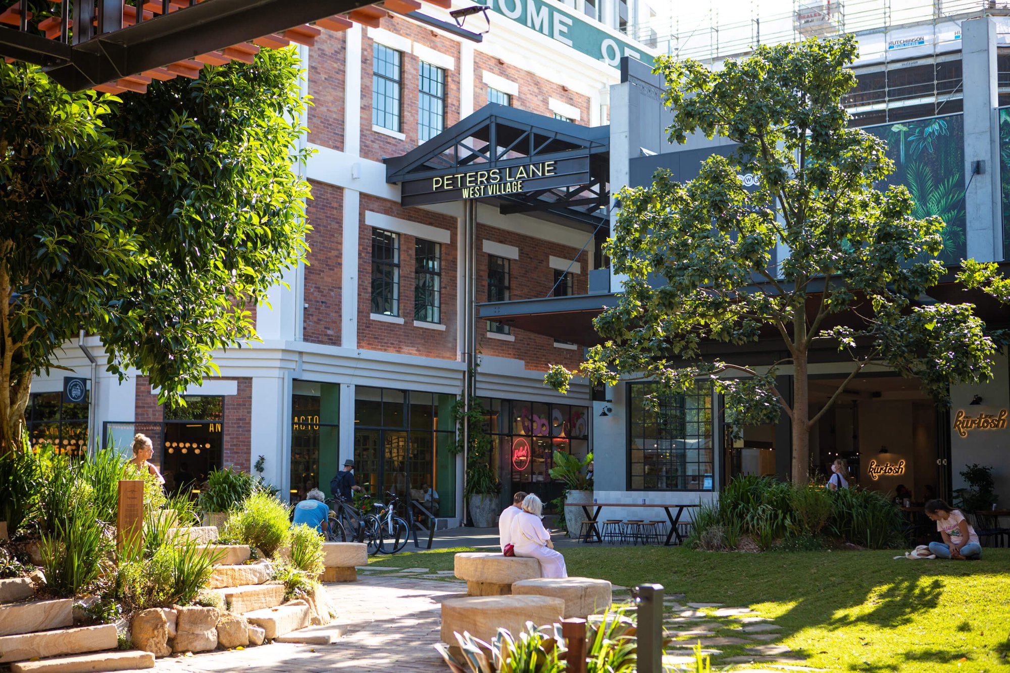 Salon_Lane_West_End_Peter_Lane_West_Village