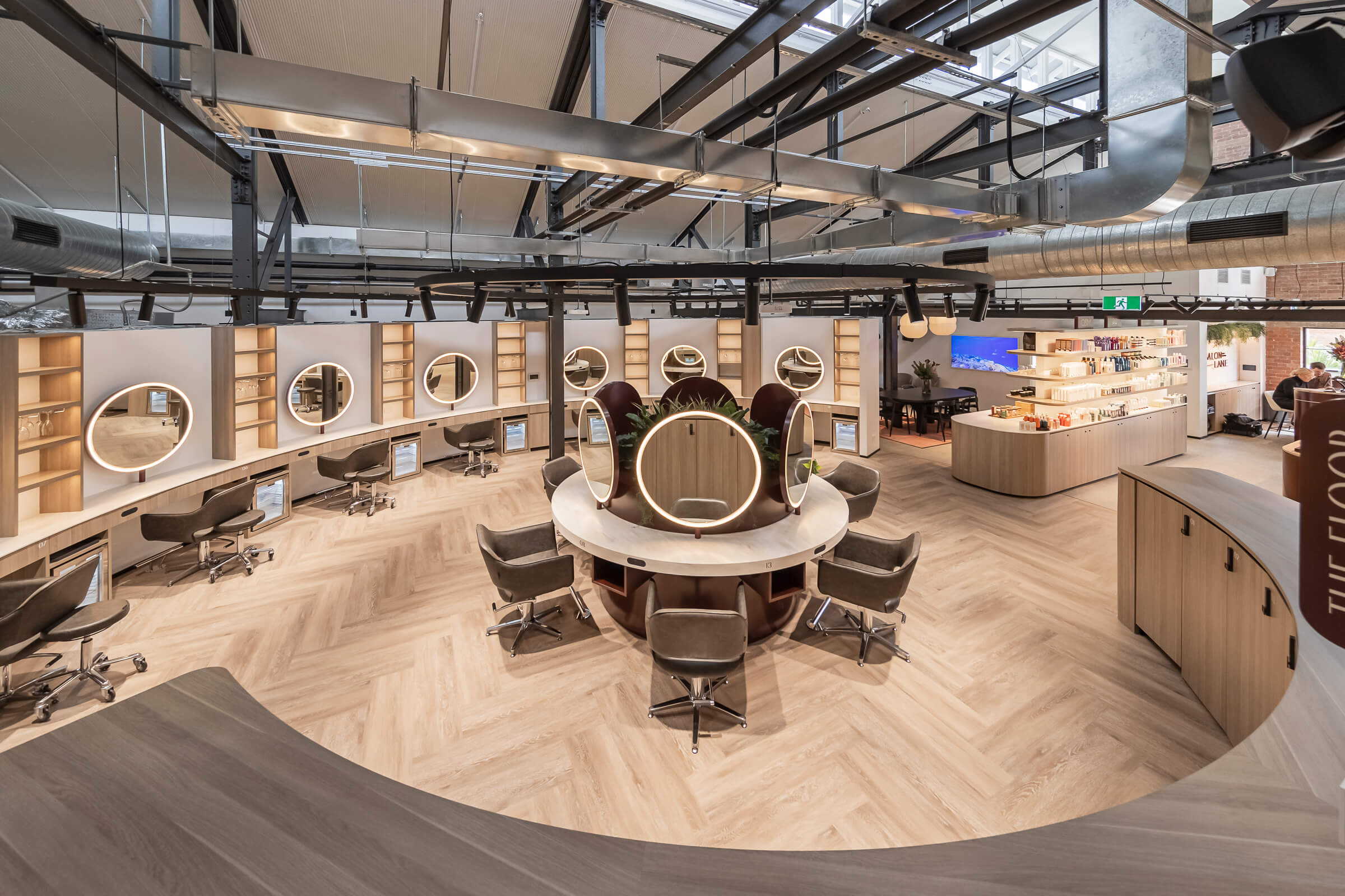 Salon_Lane_West_End_The_Floor_Workstations_1